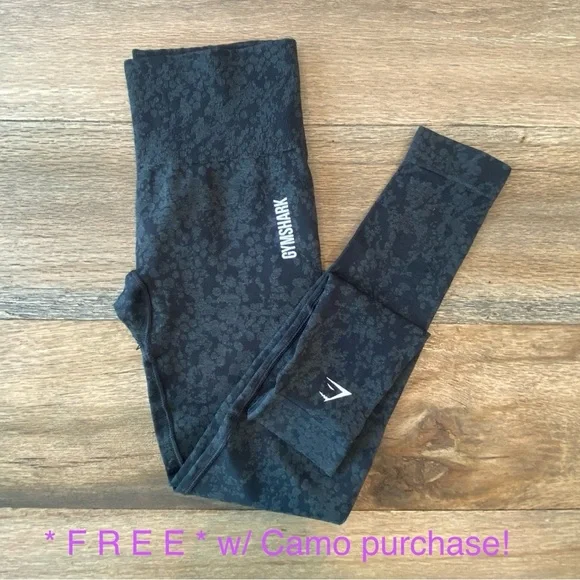 +FREE Legging! Gymshark Camo Seamless Scrunch High Waist in XS - Picture 11 of 14